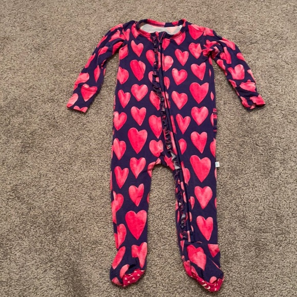 Posh Peanut Linet Footie - Picture 1 of 9